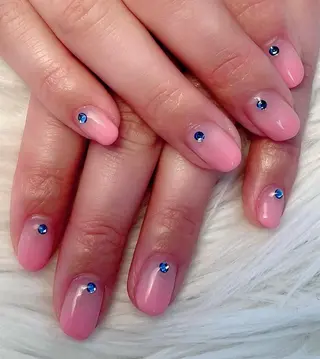 ネイル シェヌネイル JURAのネイルデザイン