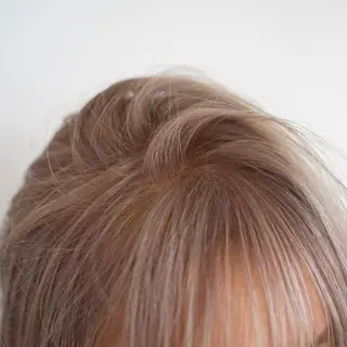 セミロング カラー Hair & make Lamp所属・梅田のブリーチ特化 美容師KAI🥰のヘアスタイル