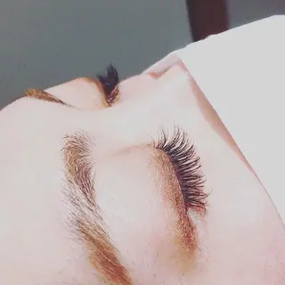ロング カラー パーマ ヘアアレンジ キッズ ネイル マツエク・マツパ brille ~eyelash~のマツエク・マツパデザイン