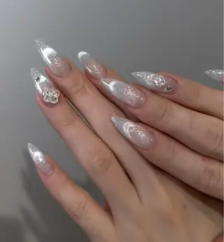 ネイル BERA NAILSのネイルデザイン