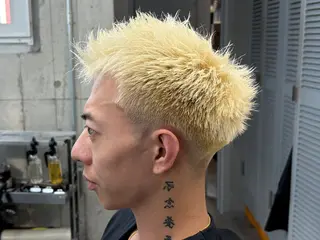 ショート 🔥上野メンズ専門 青柳コウタのヘアスタイル