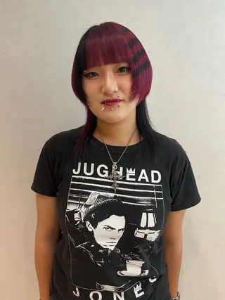 セミロング ☀️コミヤマミユ☀️ /パーマ/ハイトーンのヘアスタイル