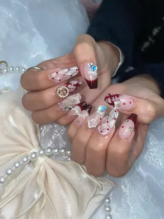 ネイル ALPHA. KUREAのネイルデザイン