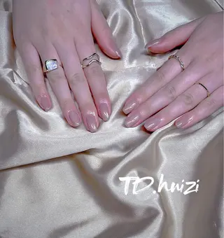 ミディアム めぐみのネイルサロン 惠のネイルデザイン