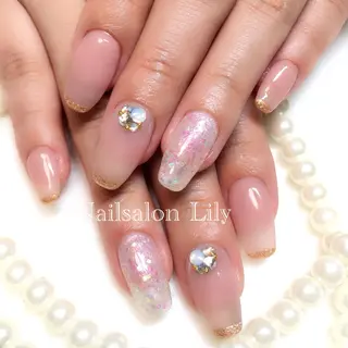 ネイル Nailsalon Lilyのネイルデザイン