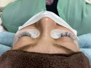 マツエク・マツパ 石井 千恵の眉毛・アイブロウイメージ