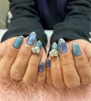 ネイル GＬA D所属・ＧＬAD グラットのネイルデザイン