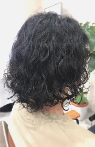 ショート パーマ 佐々木 政徳のヘアスタイル