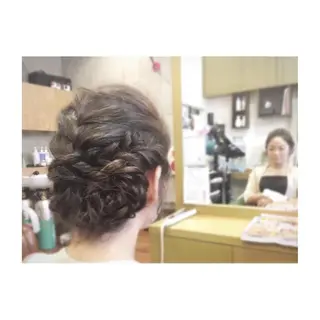セミロング ロング カラー パーマ ヘアアレンジ ツイスパ・波巻き 🩵片平和香奈のヘアスタイル