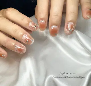 ネイル Blanc ブランのネイルデザイン