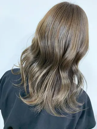 ロング 🥇近藤 恭輔🥇 Recharme新保のヘアスタイル