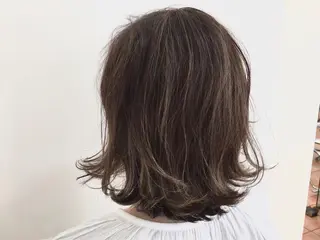 ミディアム カラー ショート 嶋津祥希のヘアスタイル