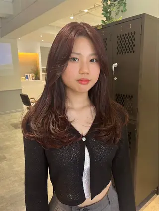 カラー siki 大阪福島 エンドウハルのヘアスタイル