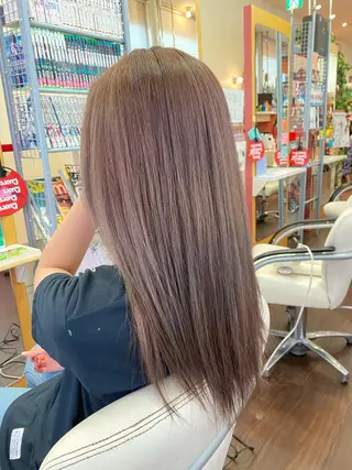 セミロング ゆぴ☾‪/推しカラー /ハイトーンのヘアスタイル