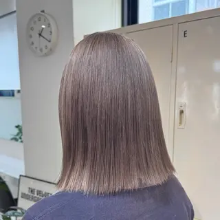 ミディアム 艶髪ハイトーン× ボブ🥣アイネのヘアスタイル