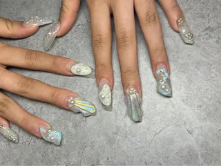 ロング ONIKA Nail 青山通り店所属・ONIKA Nail 表参道A4徒歩2分のネイルデザイン