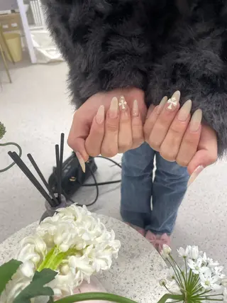 ネイル Sii nail🎀 Moekaのネイルデザイン