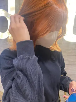 ミディアム カラー hair salon dot.tokyo color所属・MANAMI 🥀ウルフカットのヘアスタイル