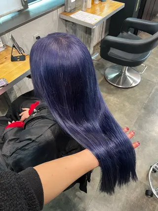 ロング カラー ハイトーンカラー 🦄レイヤーカットのヘアスタイル