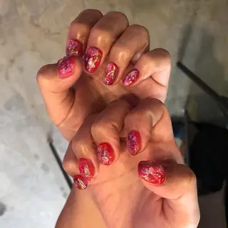 ネイル キラキラ オメメのネイルデザイン