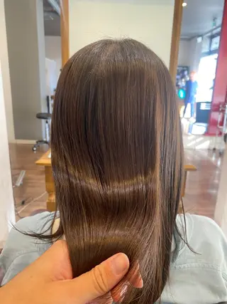 ミディアム 美容室Limb所属・髪質改善/縮毛/小林 水葵のヘアスタイル