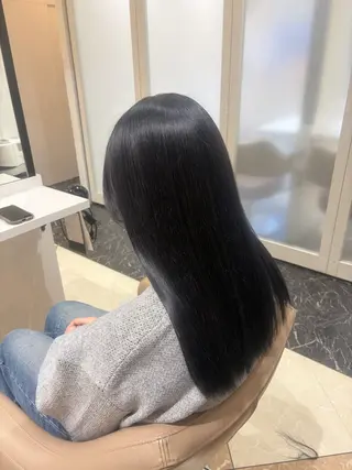 セミロング あいしぇ Ash川口のヘアスタイル