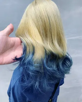 ロング newiネウィ _naoのヘアスタイル