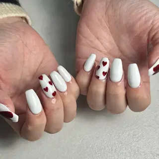 ネイル 🐈‍⬛ Minamiのネイルデザイン