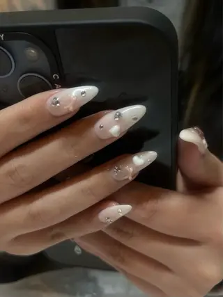 ネイル prunelle【she nail studio内】所属・prunelle .のネイルデザイン