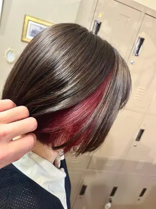 ショート カラー ヘアアレンジ S.BLOOM 川崎 翔哉のヘアスタイル
