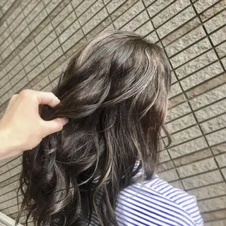 ロング カラー N° jillva ♦️川端裕司♦️のヘアスタイル