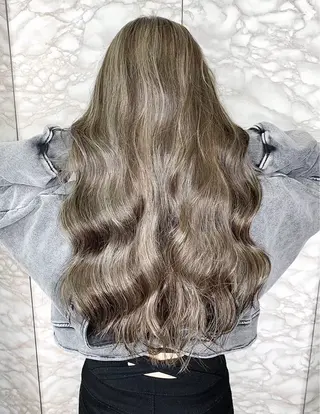 ロング ナチュラル🫧透明感 艶髪✨️亘 蓮太のヘアスタイル