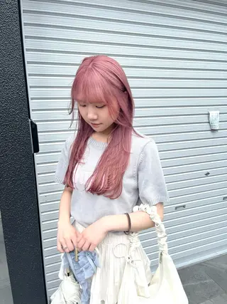 セミロング カラー s.sweet NACHIKAのヘアスタイル