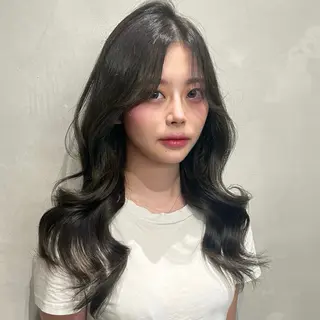 ロング カラー uni表参道所属・久保田 春香のヘアスタイル