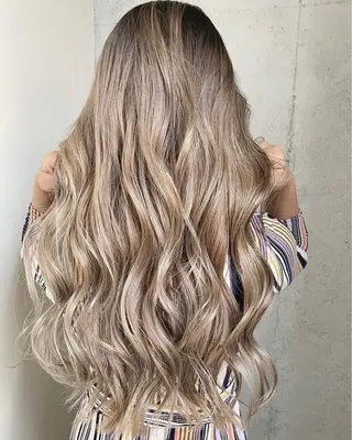 ロング カラー KENSHIRO ICONのヘアスタイル