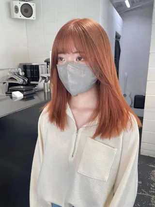 ショート カラー パーマ ヘアアレンジ メンズ キッズ ネイル マツエク・マツパ アイブロウ 艶ハイトーン/ヘア アレンジAYAKAのヘアスタイル