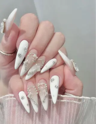 ネイル Lyna 池袋のネイルデザイン