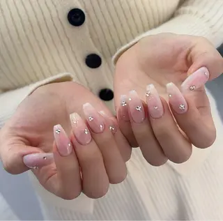 ネイル Lyna 池袋のネイルデザイン