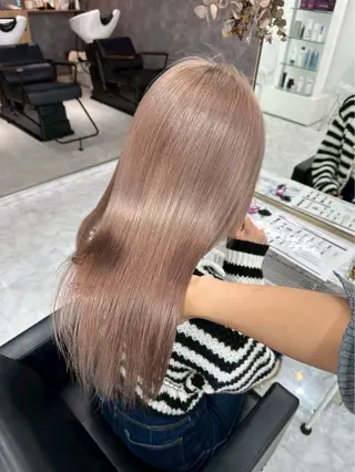 カラー ⭐️ハイトーン⭐️ 💕SAKURA💕のヘアスタイル