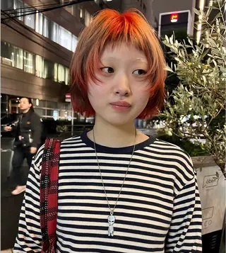 ショート ハイトーン🫀 デザイン🪐yumeのヘアスタイル