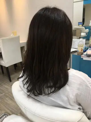 セミロング パーマ NATSUKI💟 EARTH二俣川のヘアスタイル