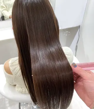 ロング カラー ParveMix 岡本えりかのヘアスタイル