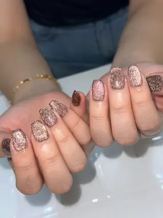 ネイル Elegancia. Hiromiのネイルデザイン