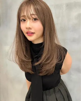 ロング 岡田準希/韓国/透明 感カラー/美髪矯正のヘアスタイル
