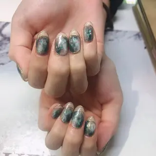 ネイル Guarendo錦糸町店所属・ガレンドウ 白澤 愛子のネイルデザイン