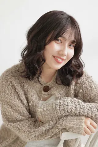 カラー 束感まつぱ🥑🤍 NATUKI🤍のマツエク・マツパデザイン