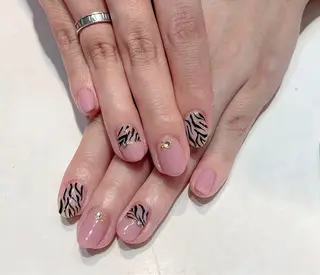 ネイル M.N_ nailのネイルデザイン