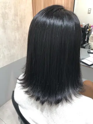 ミディアム カラー OFF YUYAのヘアスタイル