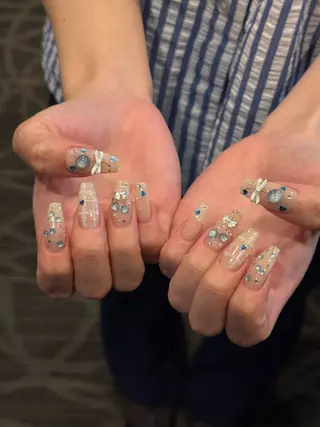 ネイル Nobody_ Karenのネイルデザイン