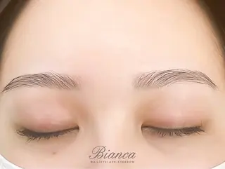 アイブロウ Bianca 赤羽 樋口︎︎のマツエク・マツパデザイン